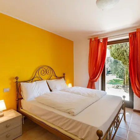 Apartment Rustico Garda (Verona)