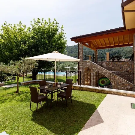 Rustico Garda (Verona)