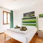 Rustico * Garda (Verona)