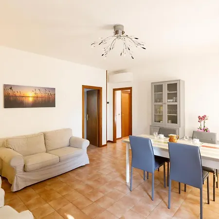 Rustico Appartamento Garda (Verona)