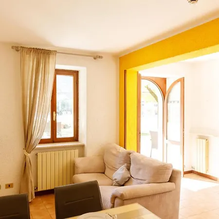 Rustico Garda (Verona)
