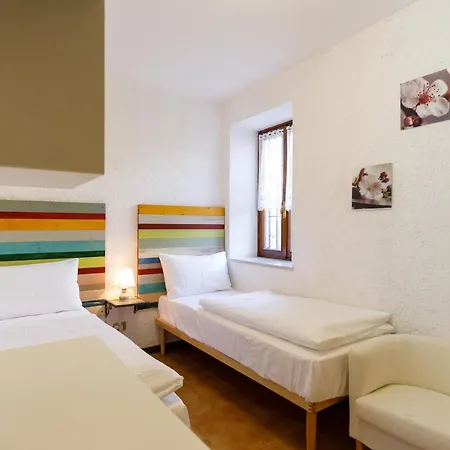 Rustico Appartamento Garda (Verona)