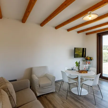 Rustico Apartamento