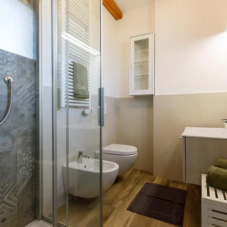 Rustico Apartament *