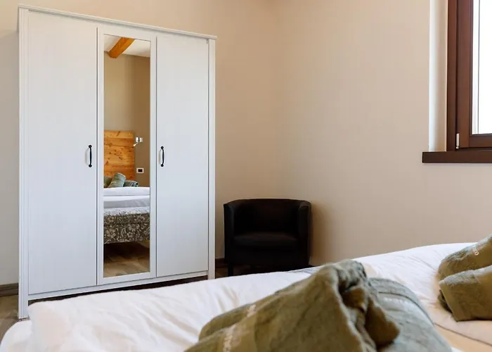 Rustico Garda (Verona)